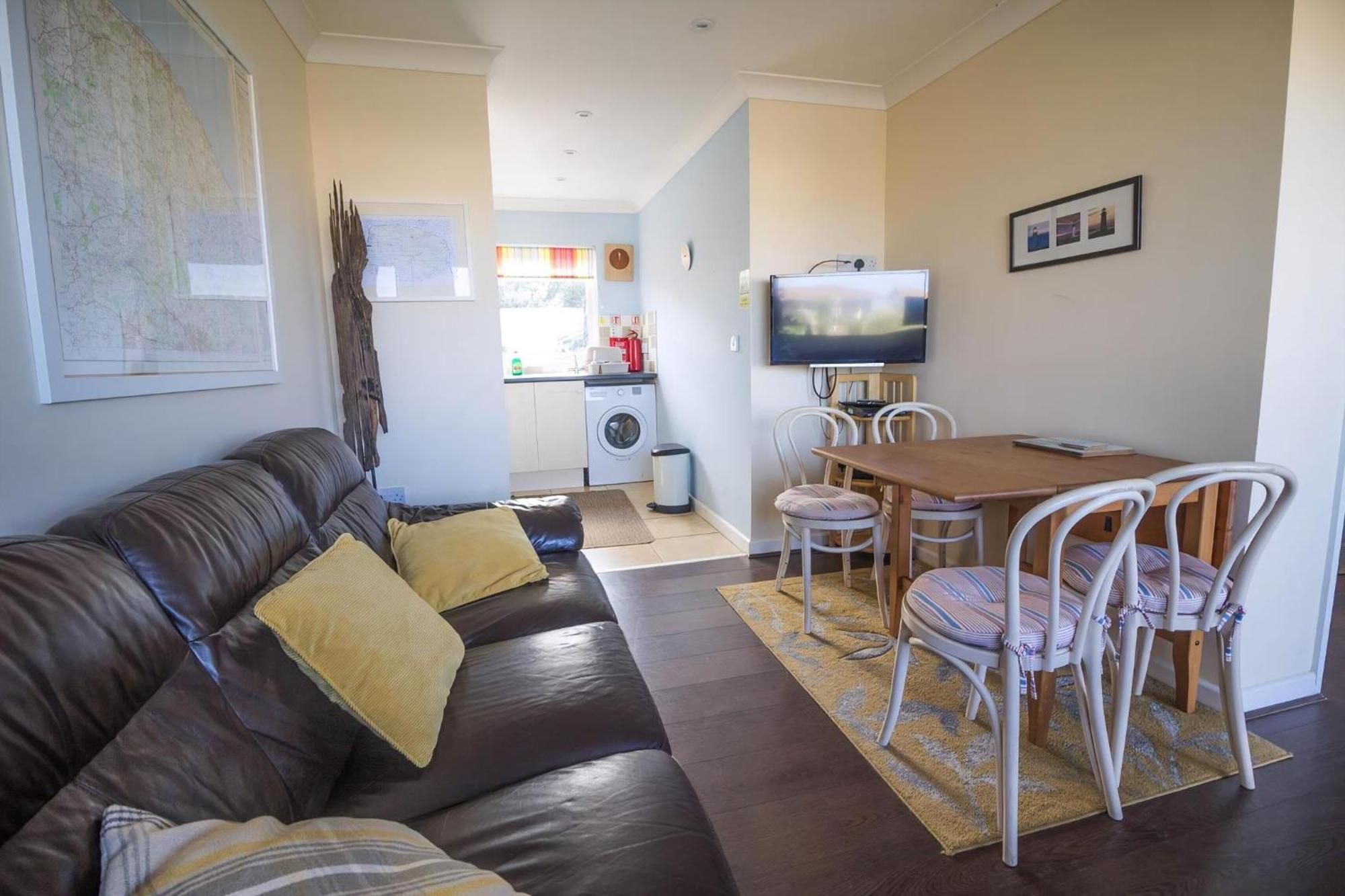 Chalet For Hire At Rainbows End Near A Beautiful Norfolk Beach Ref 31039R Бэктон Экстерьер фото